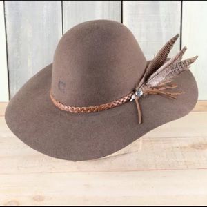 Charlie 1 Horse Wonderlust Acorn Floppy Hat